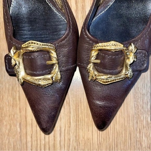 Vintage Prada Kitten Heels | Brown Leather Pointed Toe with Gold Snake Buckle - Picture 5 of 10